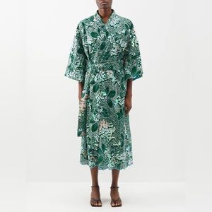 La vie style house nwt sequin leaf dress with belt